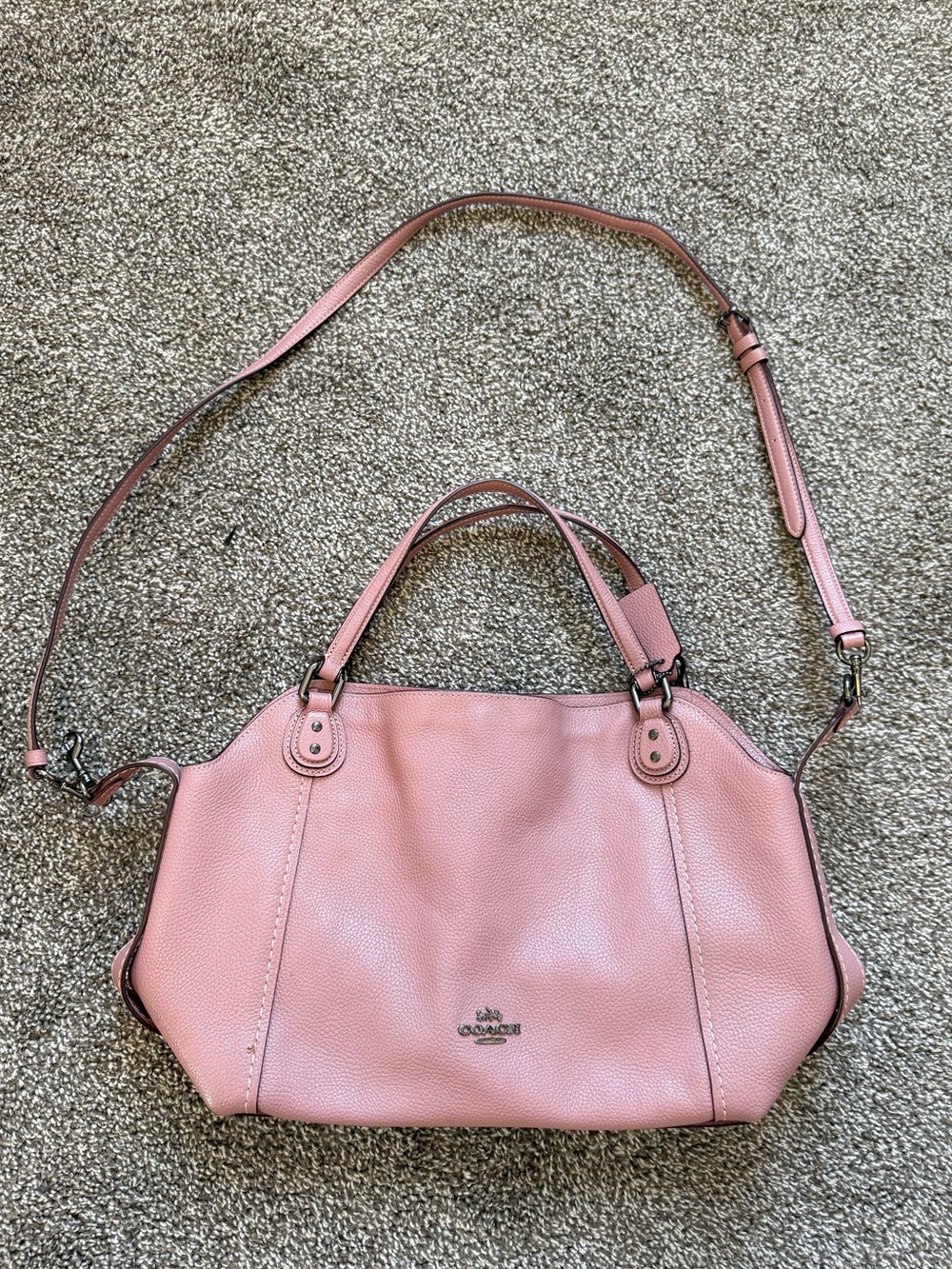 Coach Edie 28 Bag